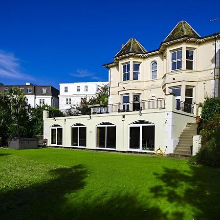 Crofton House Hotel Торки Екстериор снимка