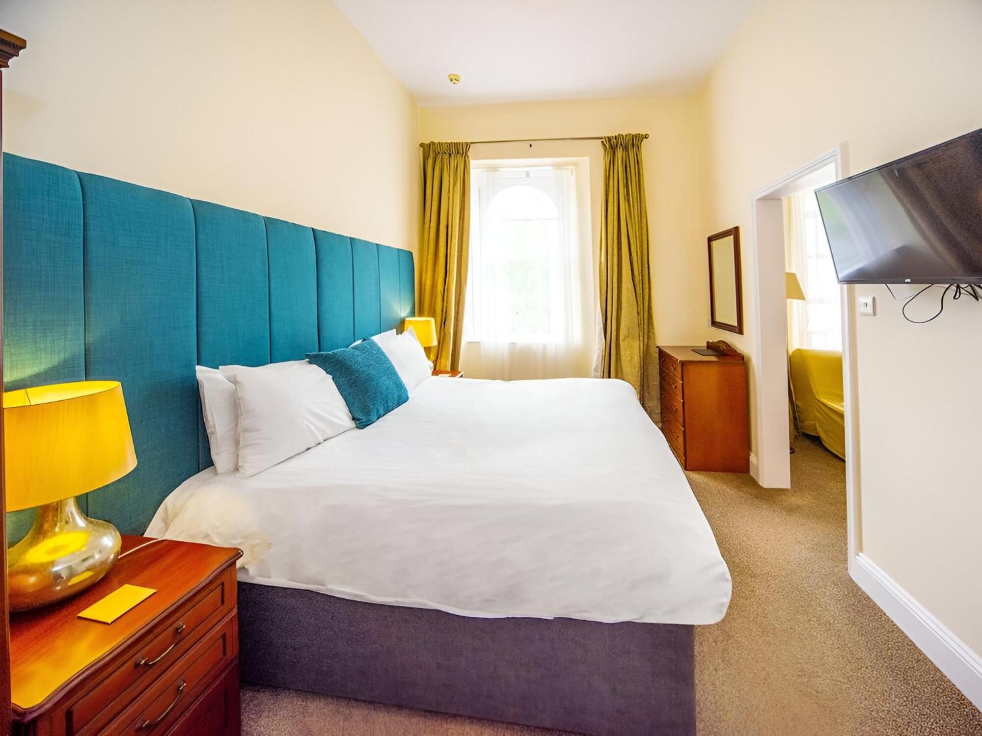Crofton House Hotel Торки Екстериор снимка