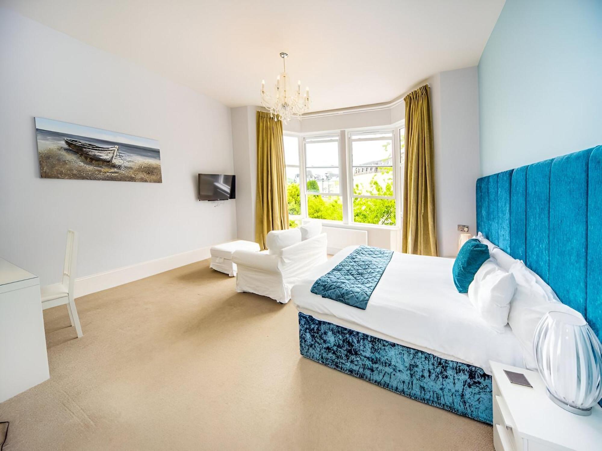 Crofton House Hotel Торки Екстериор снимка